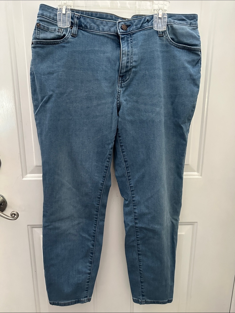 Amazon Essentials Women's Light Blue Stretch Jeggings - 5/$25 Deal!